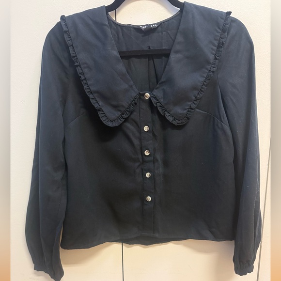 Black Oversized Collar Detail Top - Picture 3 of 4